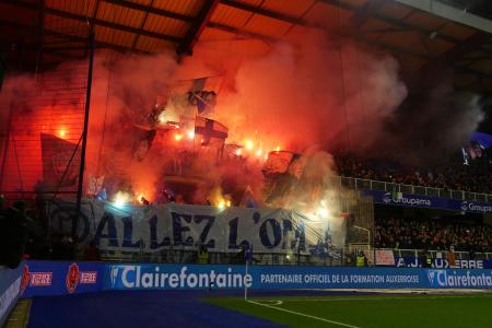 23-AUXERRE-OM 06.jpg